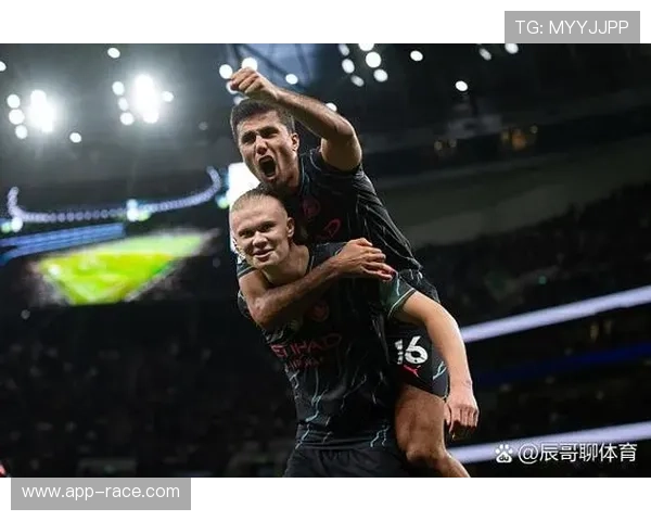 曼城施压阿森纳:争冠天平首度向卫冕冠军倾斜 曼城施压阿森纳:争冠天平首度向卫冕冠军倾斜