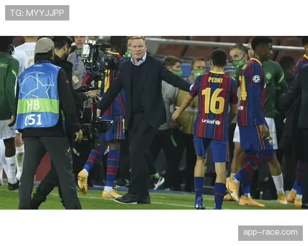 动态：为应对密集赛程，巴萨、皇马本周训练均以恢复和战术录像分析为主